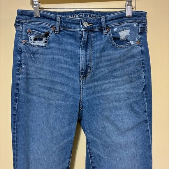 American Eagle Super Hi-Rise Flare Ripped Jeans Women’s 10 Blue - Picture 5 of 11